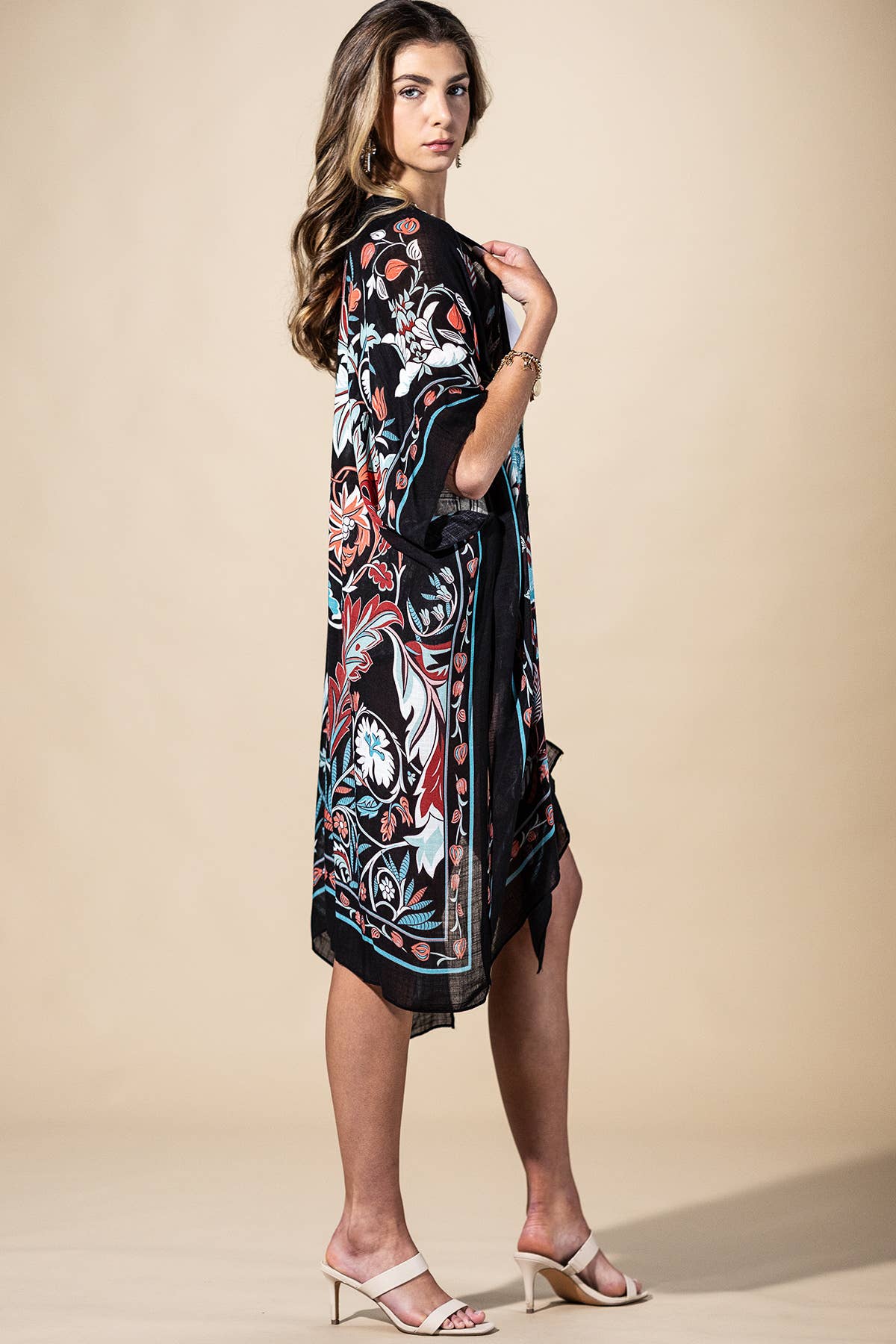 Midnight Vine Kimono: TEAL BLACK { product_type }}