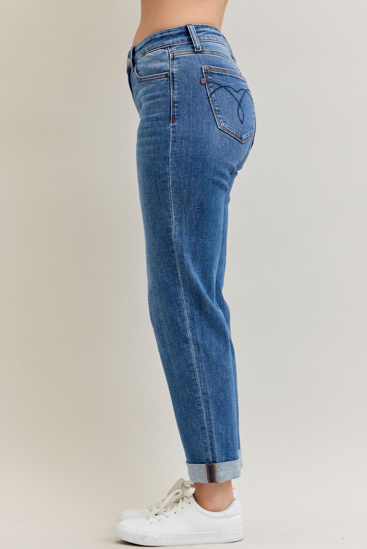 Judy Blue Classic Cuff Boyfriend { product_type }}