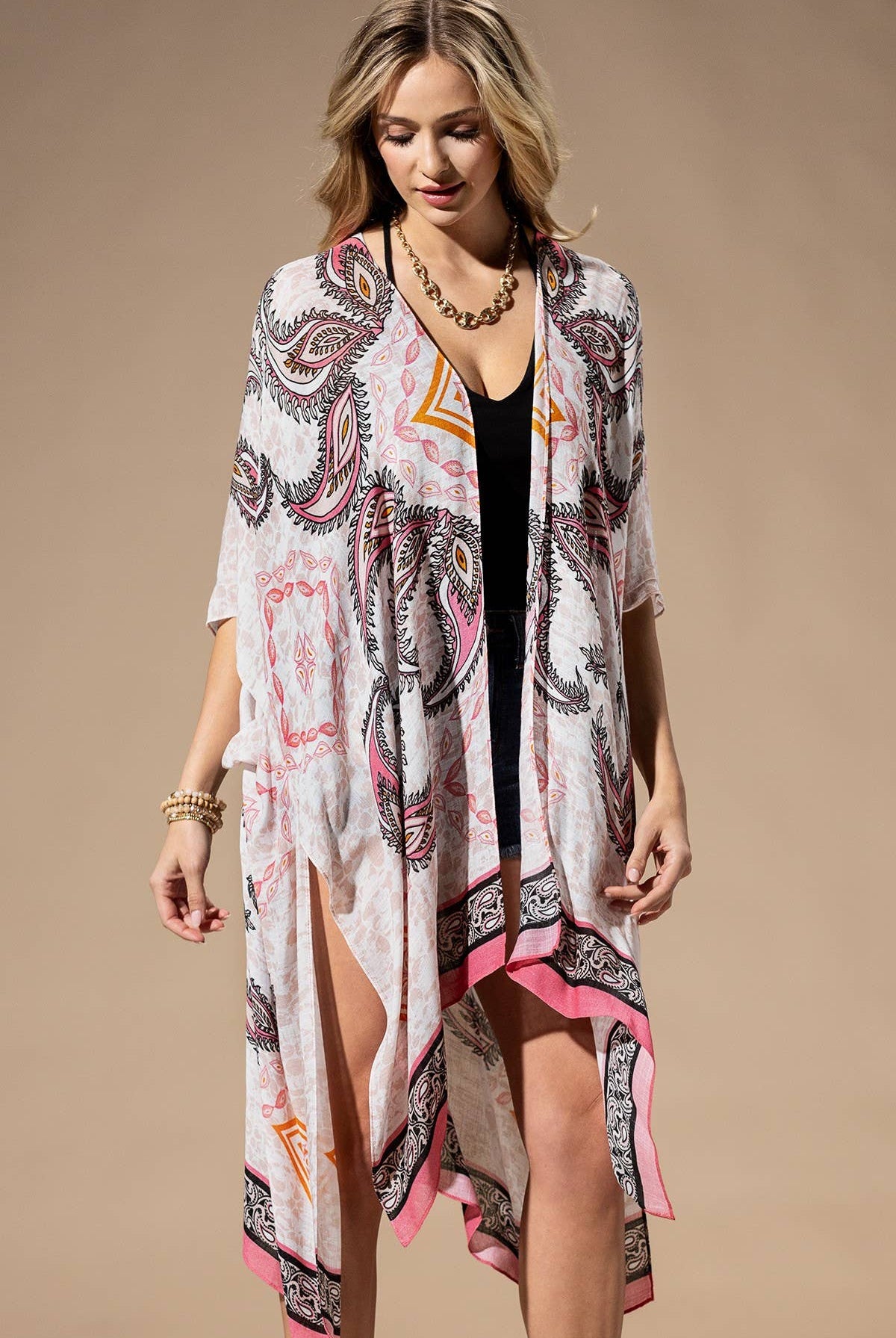 Pink Paisley Kimono { product_type }}