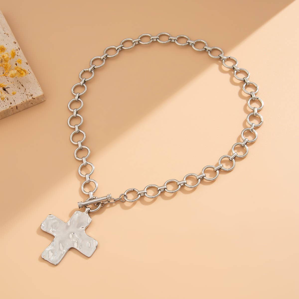 Gold Chunky Cross { product_type }}