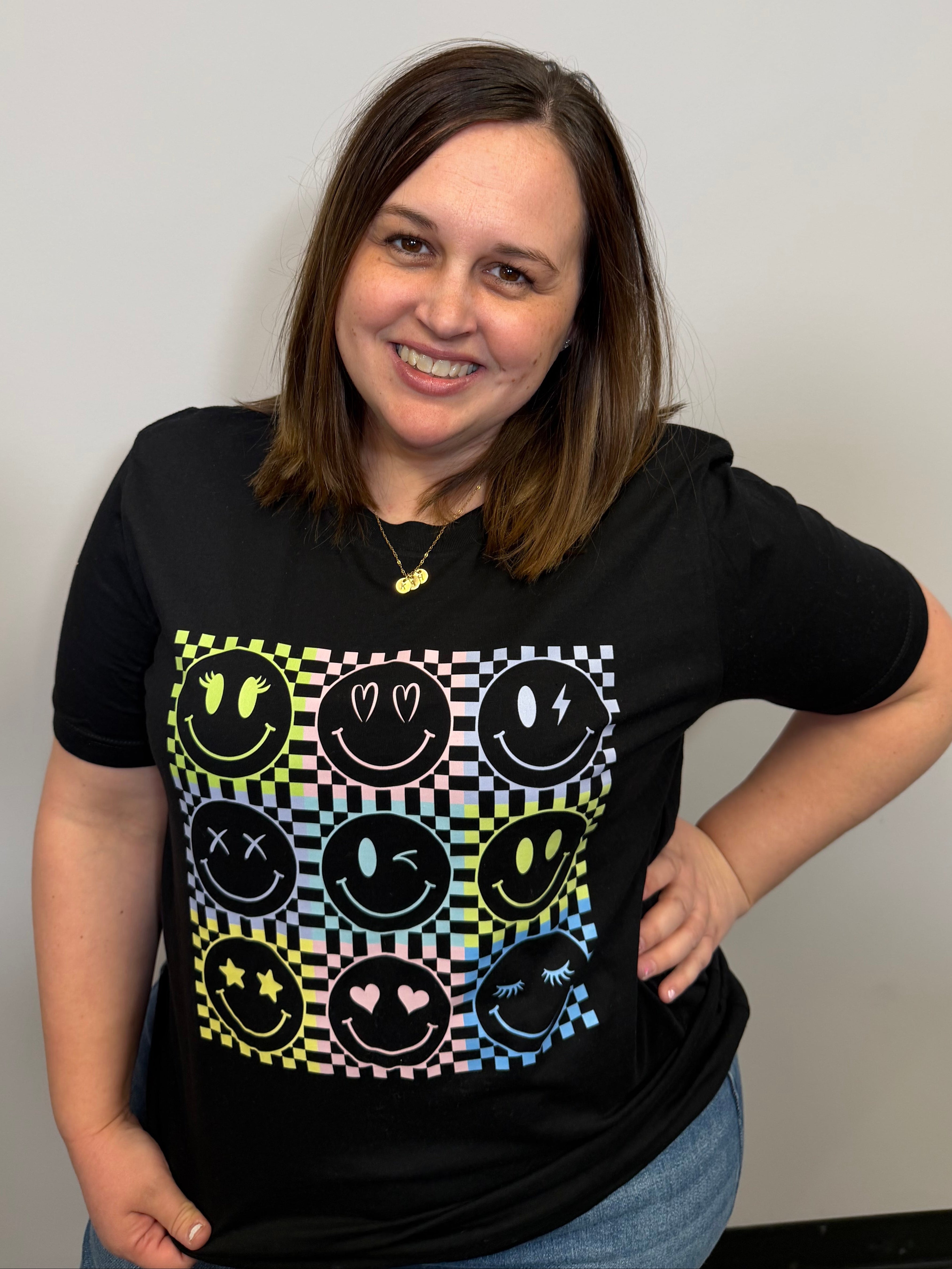 Checkered Smiley Face Graphic Tee { product_type }}
