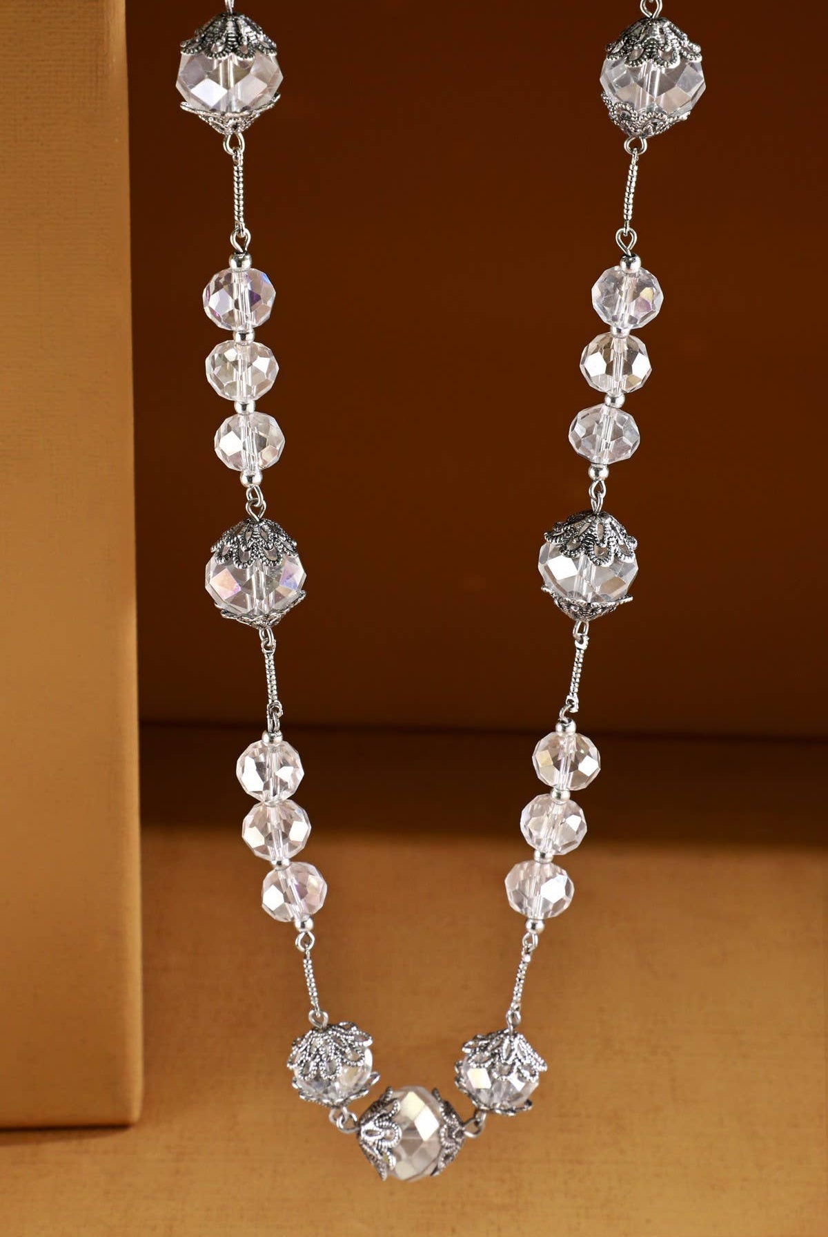 Long Beaded Necklace with Glass Pendant { product_type }}