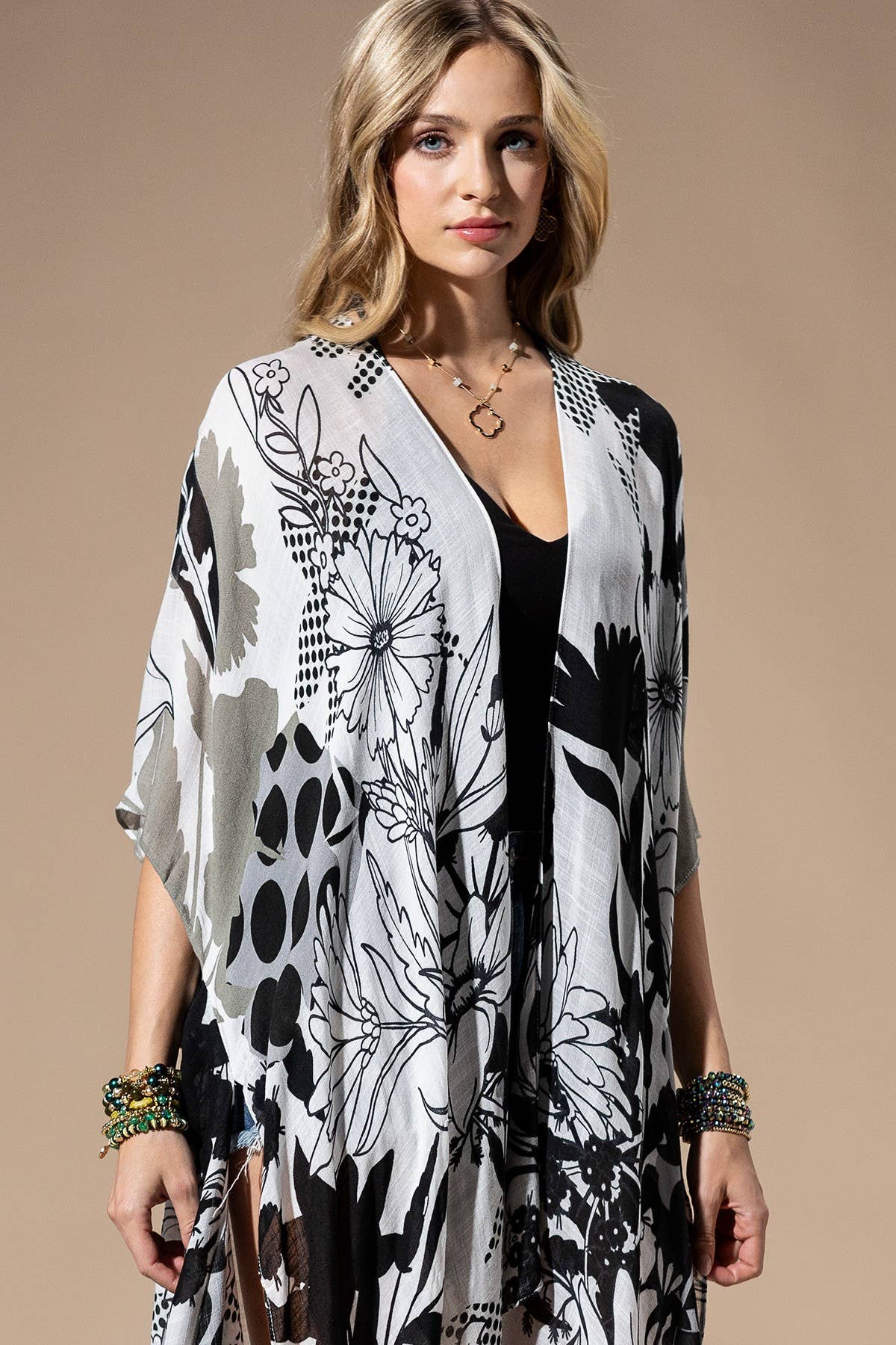 Grey Multi Kimono { product_type }}