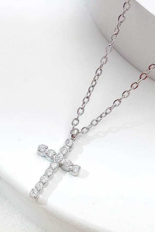 Cross Necklace Silver { product_type }}