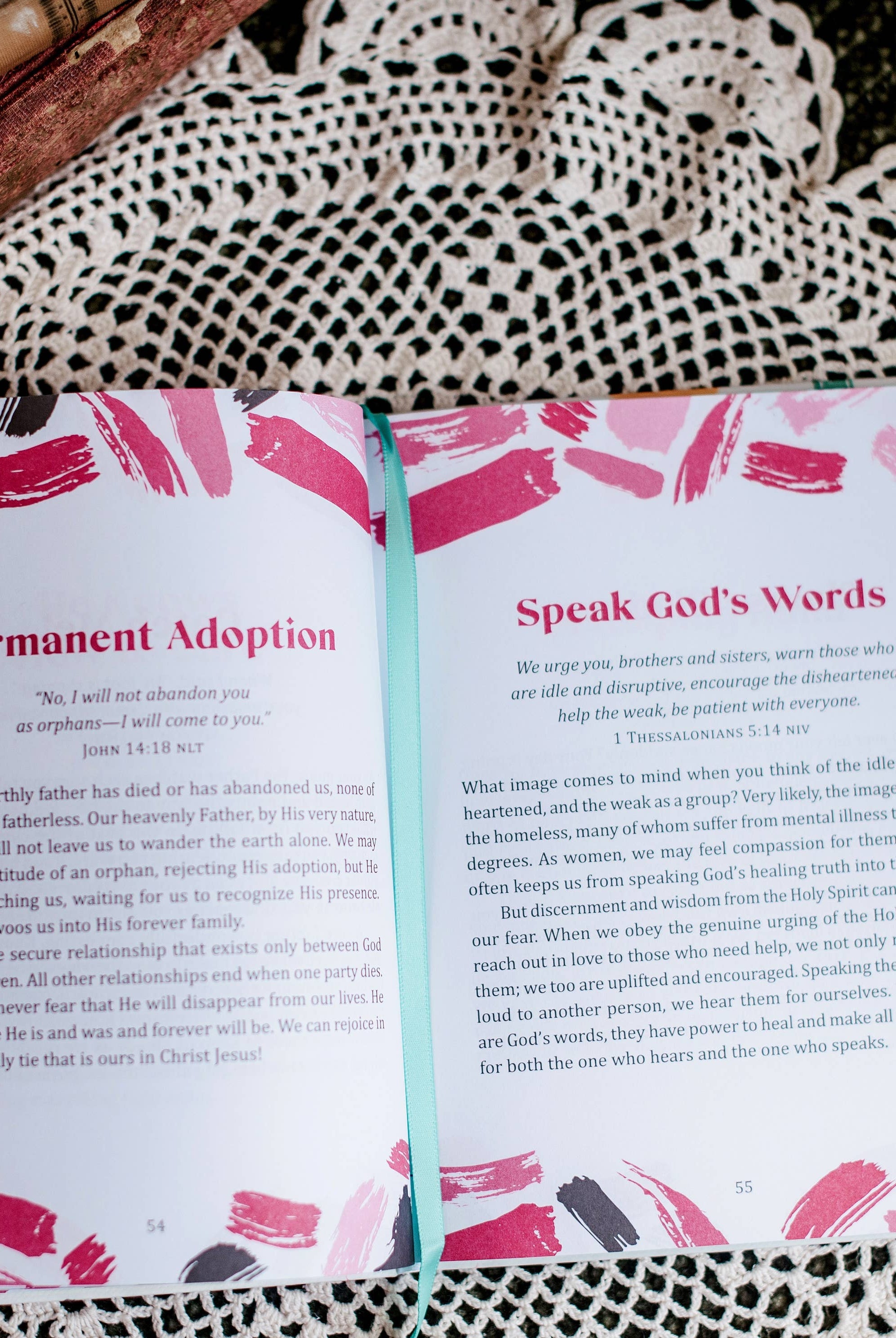 Devotions to Calm the Chaos { product_type }}