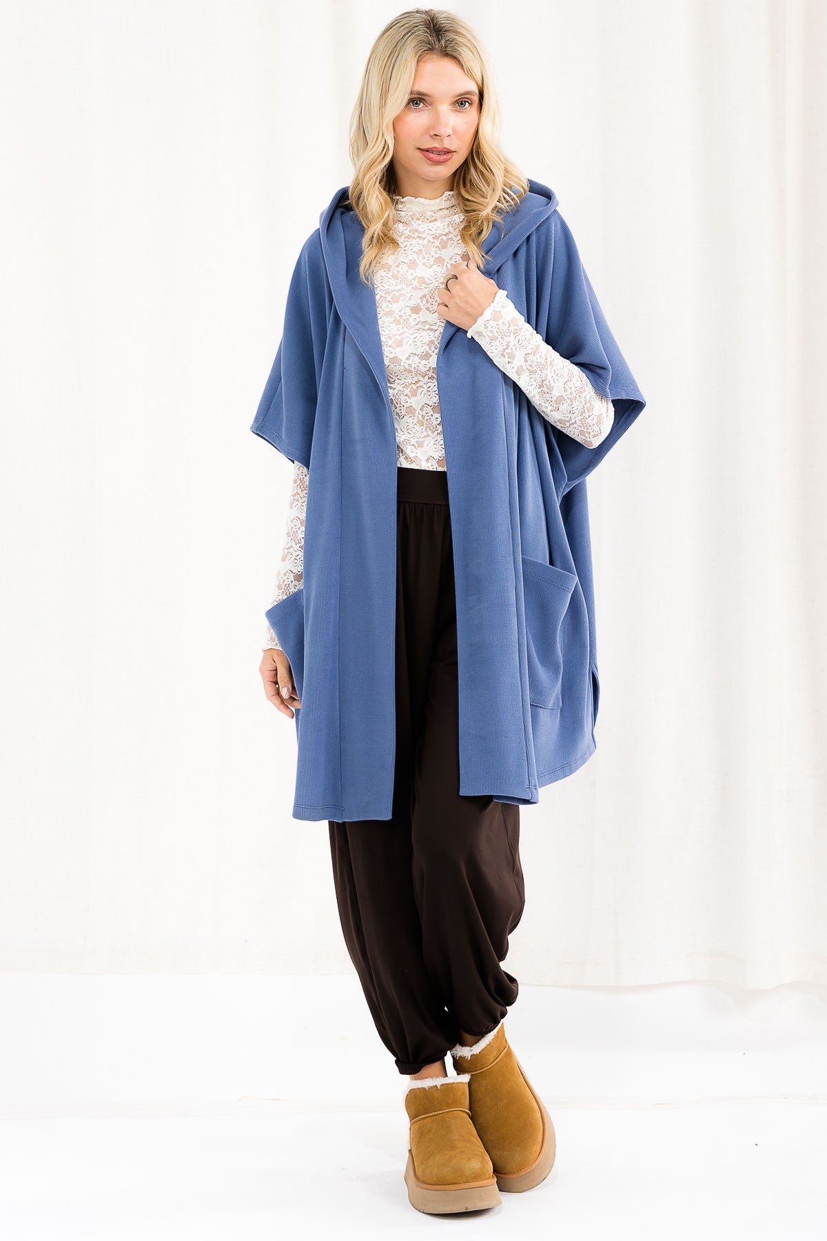 Hooded Poncho { product_type }}