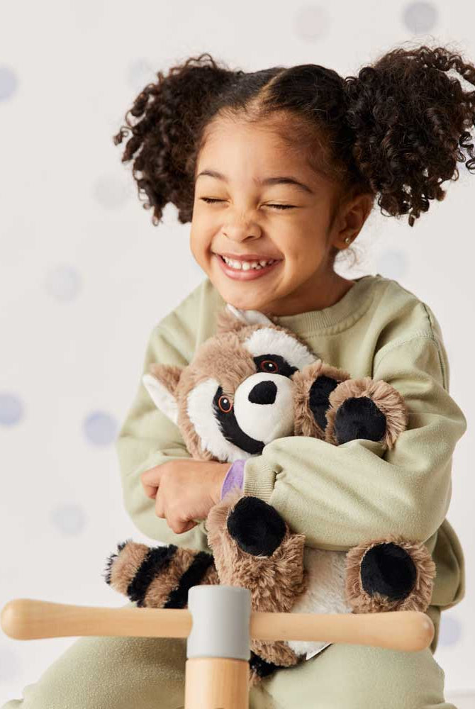 Raccoon Warmies { product_type }}