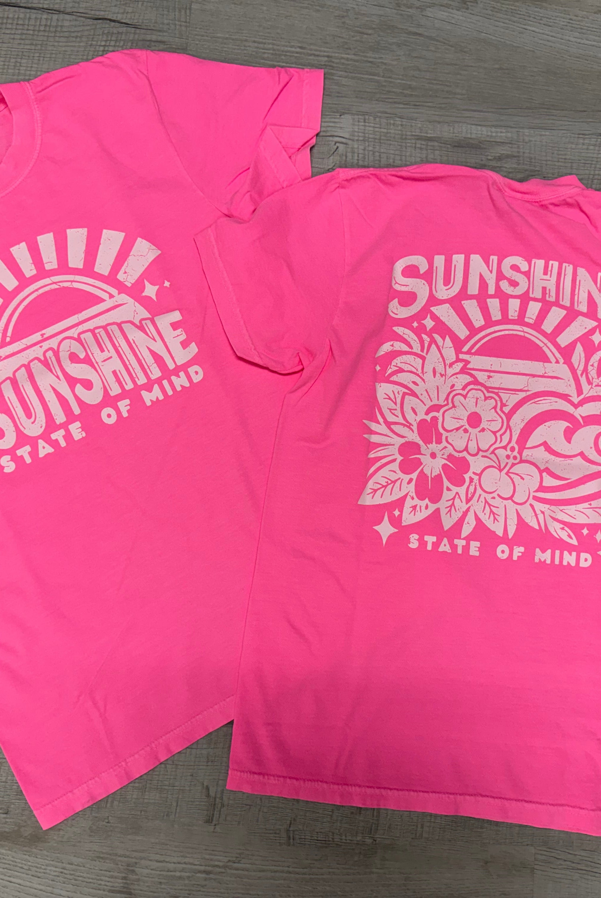Pink Sunshine State of Mind Graphic Tee-Graphic Tees-TB TEES-Three Birdies Boutique, Women's Fashion Boutique Located in Kearney, MO