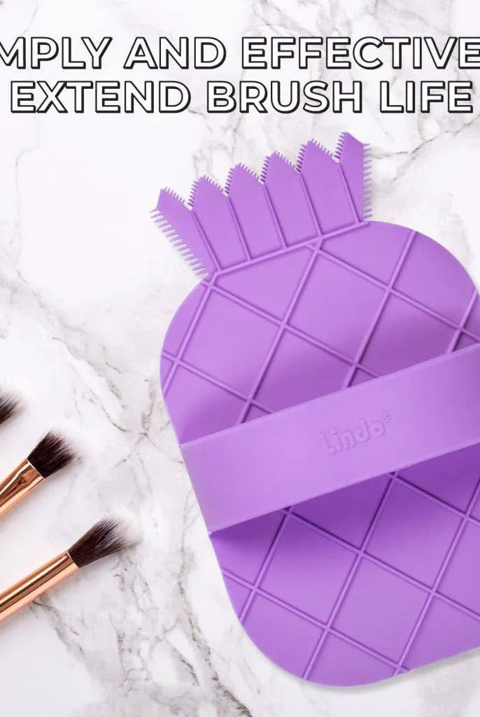 Lindo CosMat Brush Cleaning Pad: Purple { product_type }}