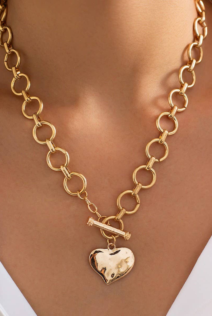Gold Chunky Heart Necklace { product_type }}