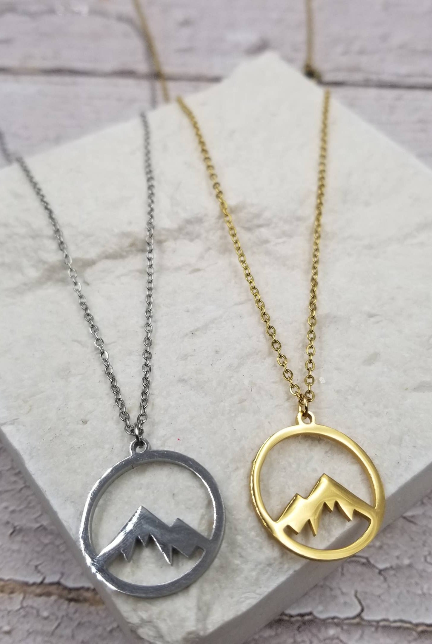 Peak Experience Necklace - Gold,Silver: Gold { product_type }}