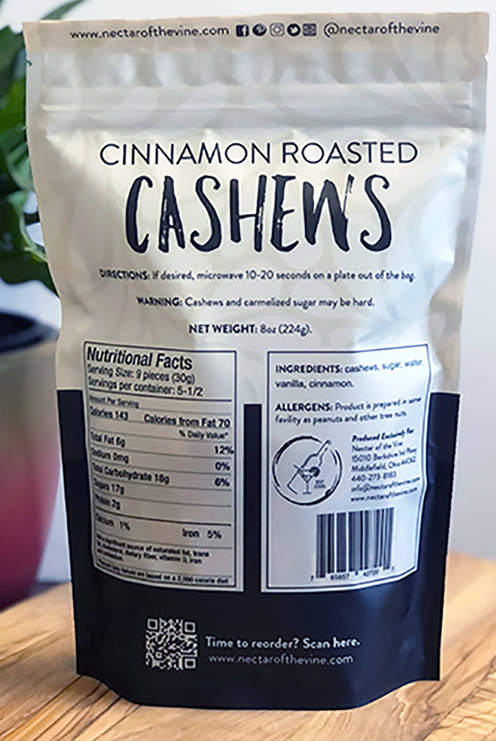 Cinnamon Kettle Roasted Cashews { product_type }}