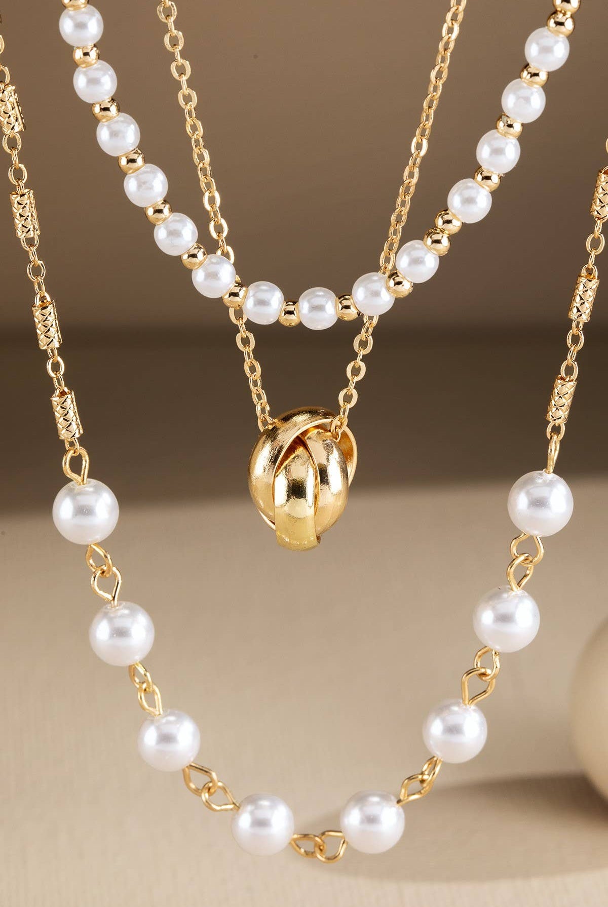 Silver Triple Layer Pearl and Chain Link Necklace { product_type }}