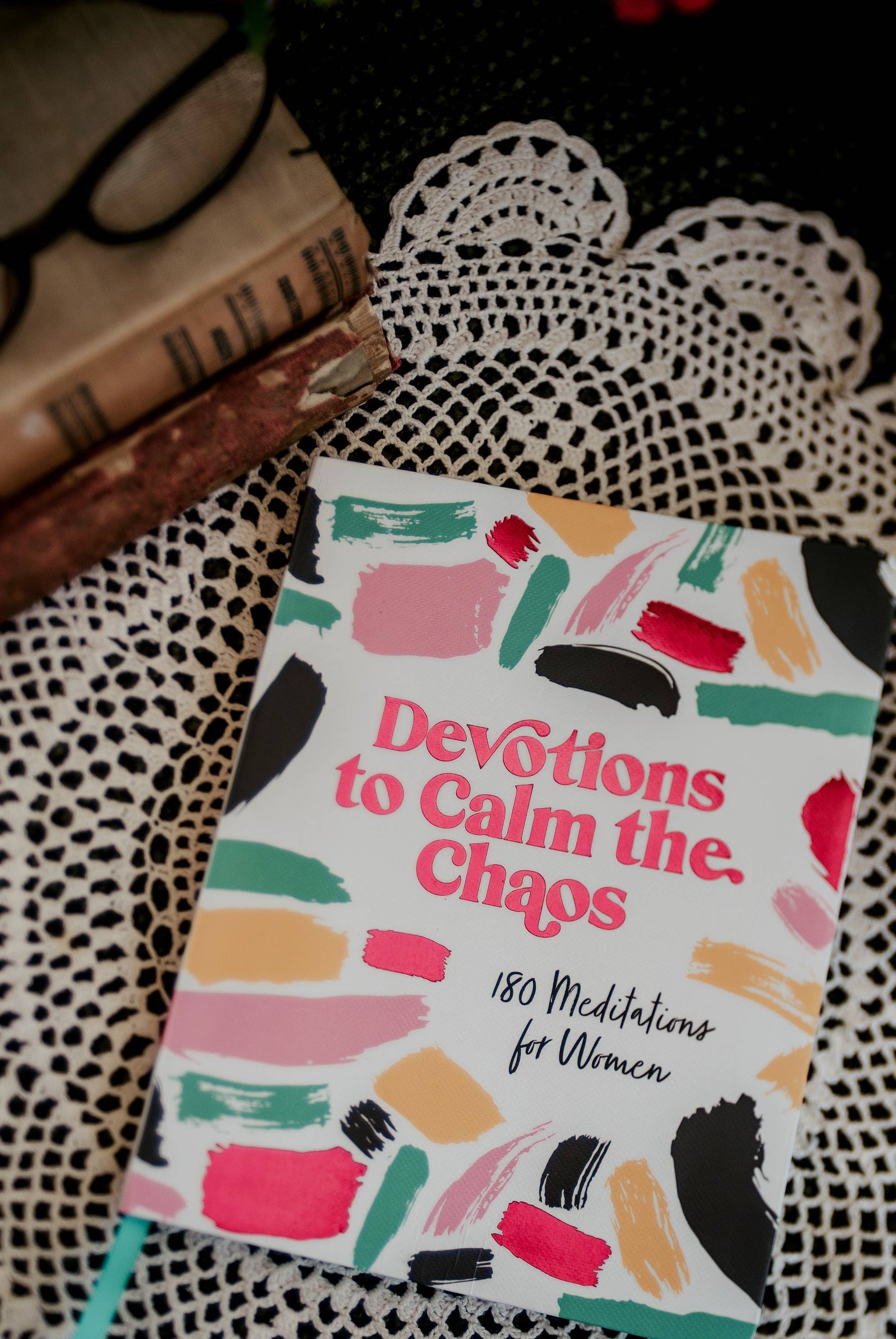Devotions to Calm the Chaos { product_type }}
