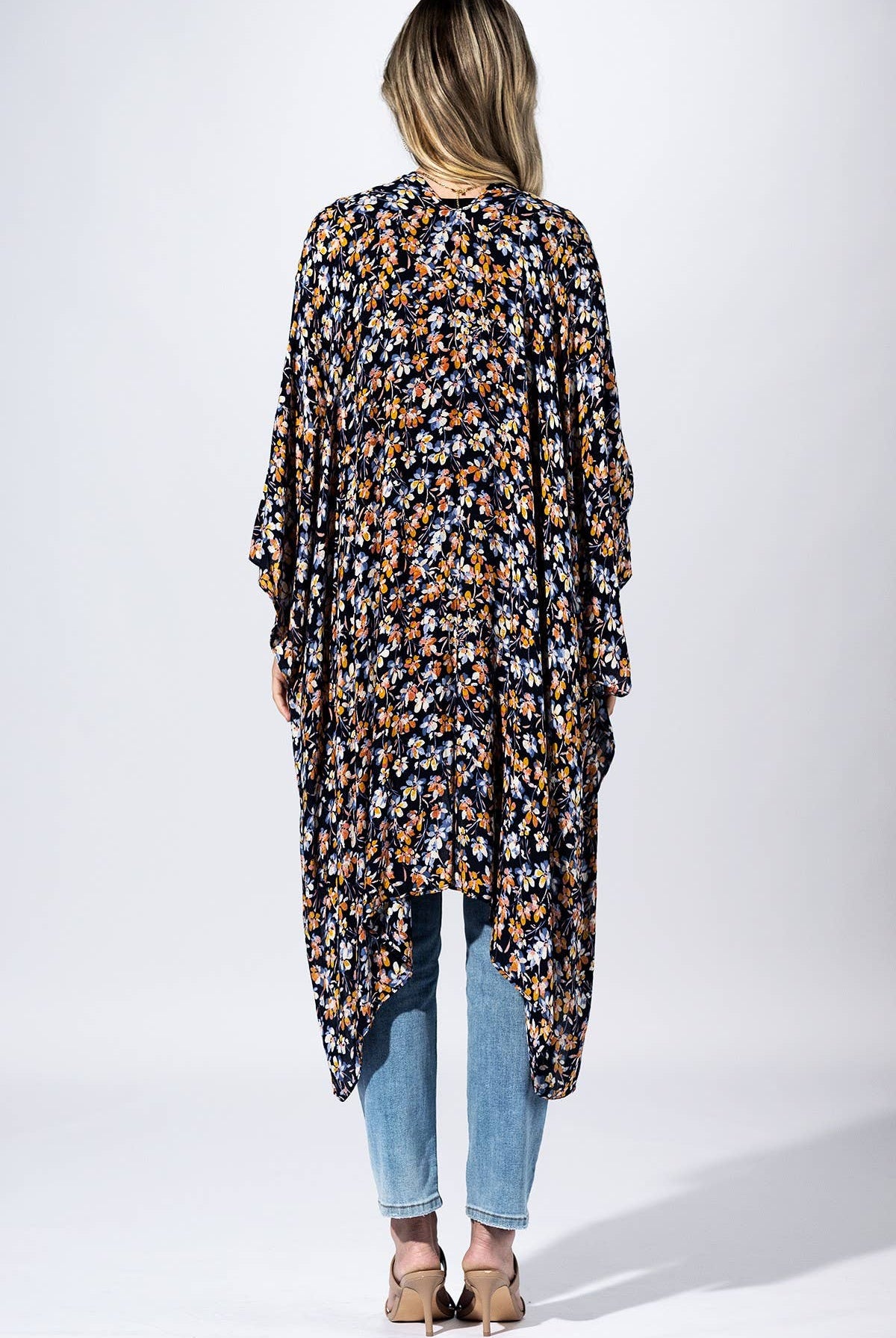 Wildflower Kimono { product_type }}
