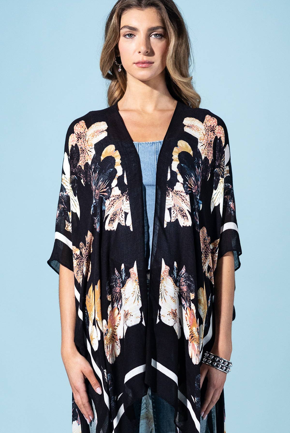 Moonlit Floral Kimono: Floral Multi { product_type }}