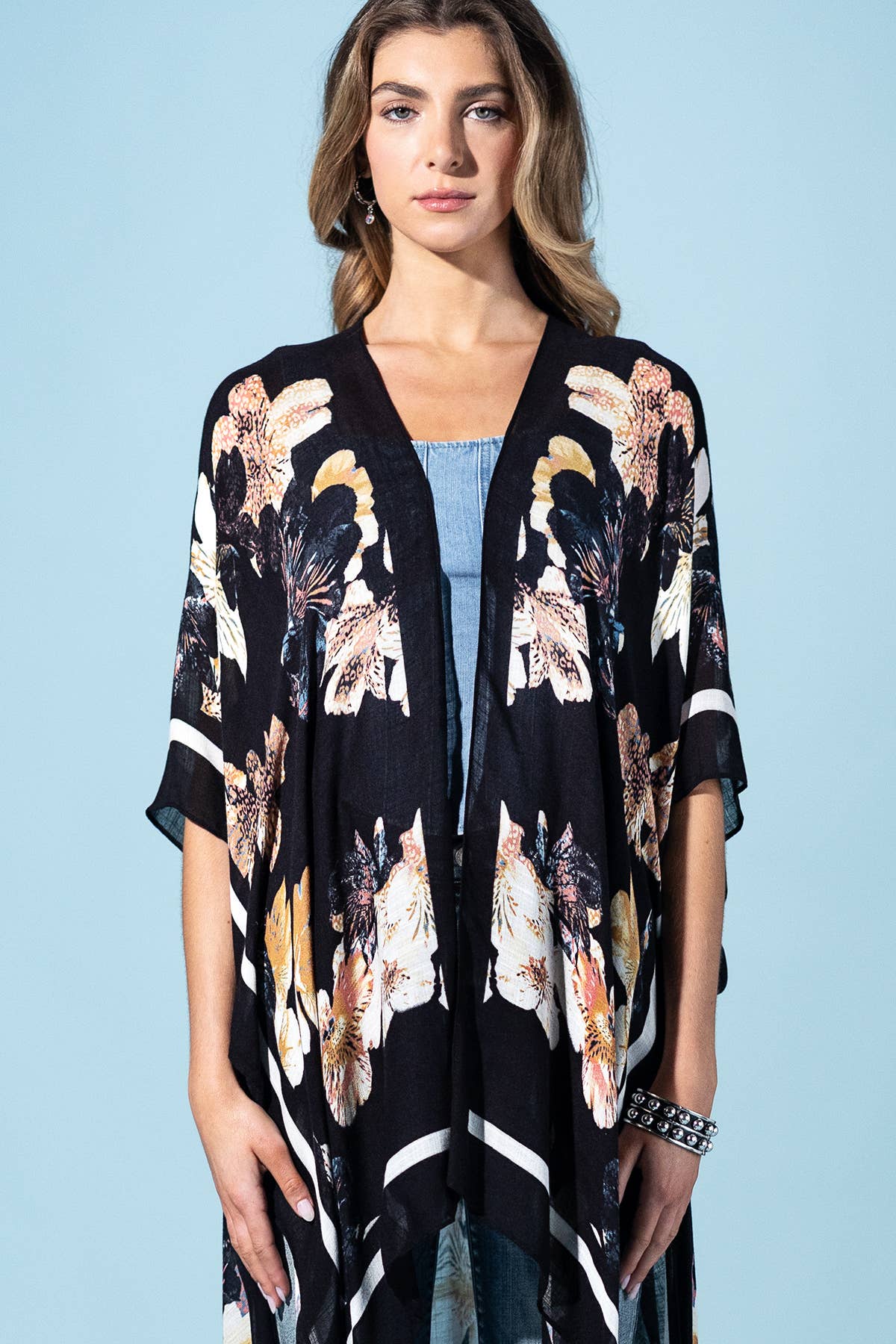 Moonlit Floral Kimono: Floral Multi { product_type }}