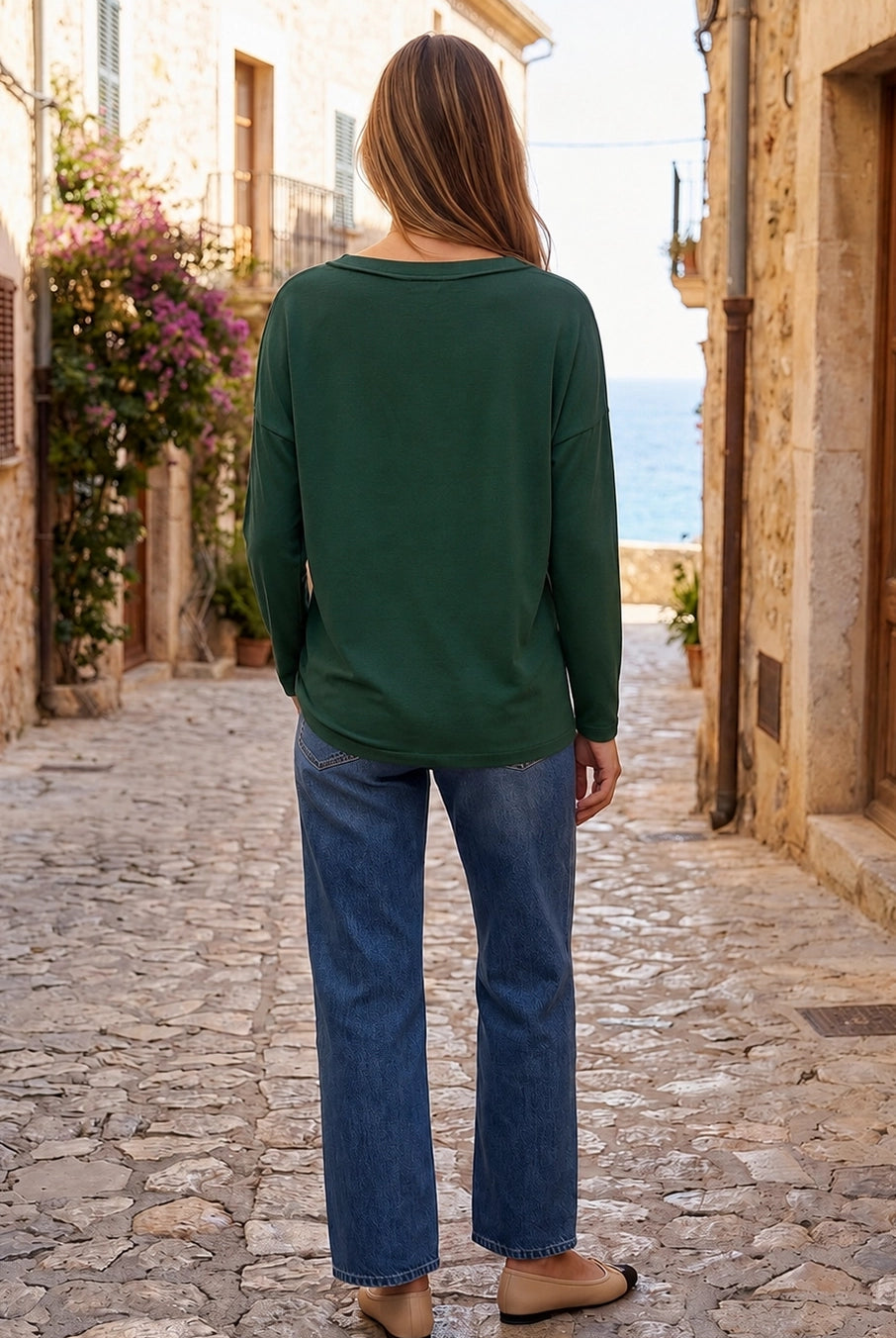 Soft Hacci V-Neck Sweater { product_type }}