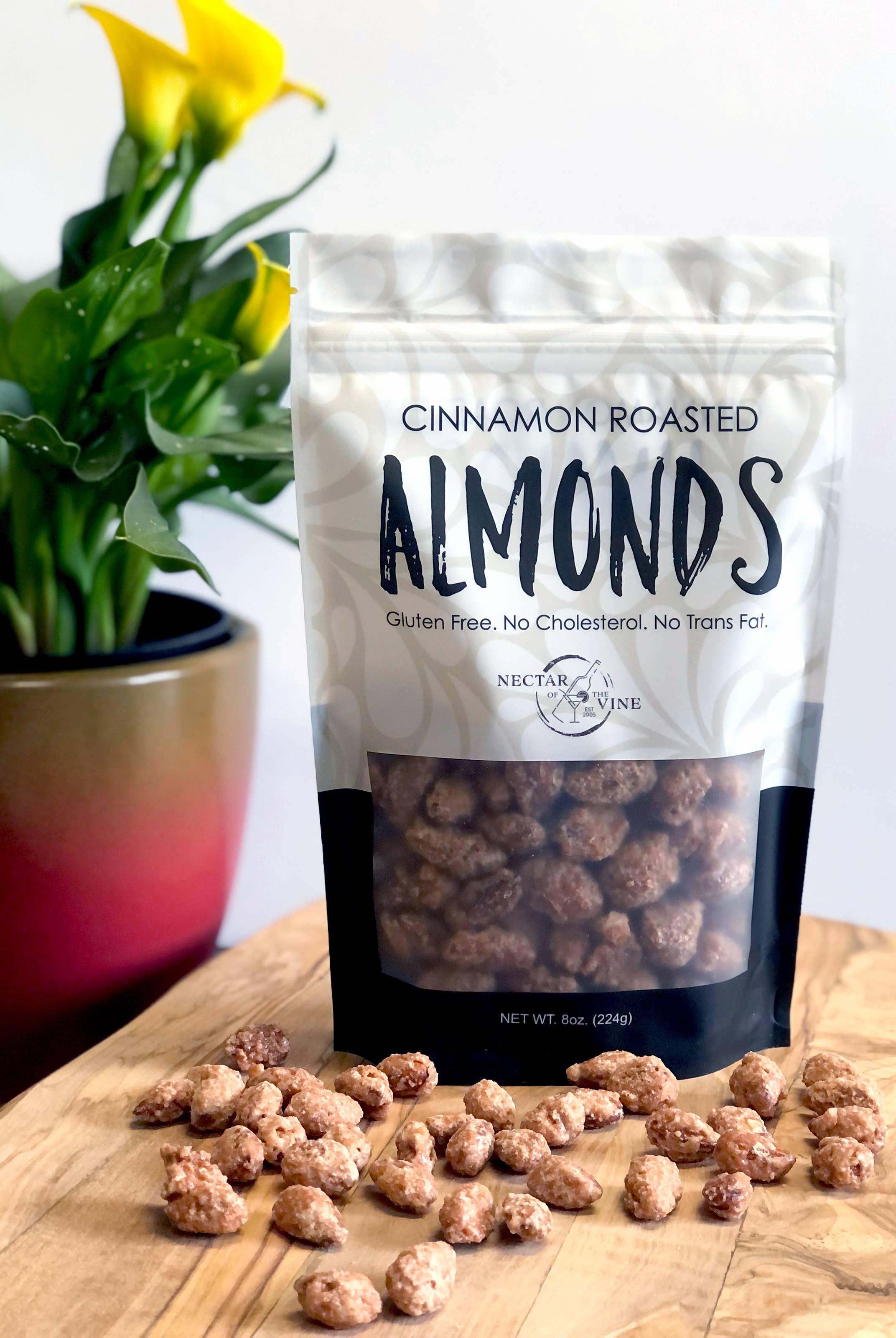 Cinnamon Kettle Roasted Almonds { product_type }}