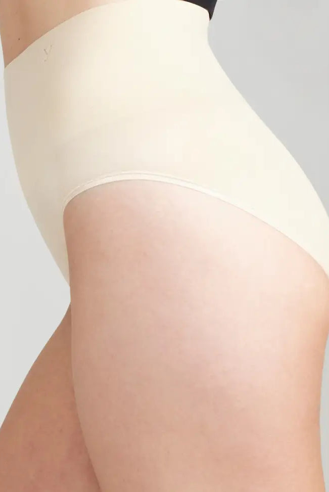 Ultralight Shaping Brief { product_type }}