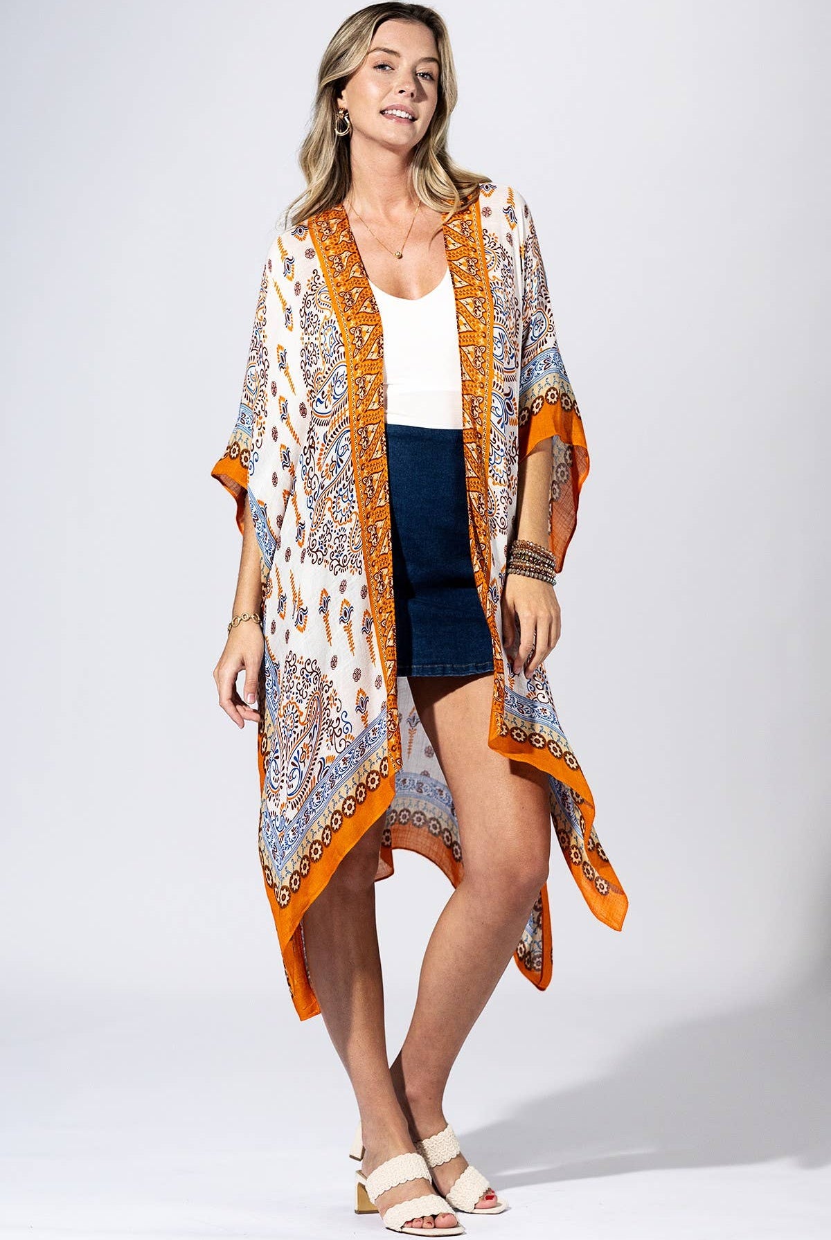 Orange Peel Paisley Border Kimono { product_type }}