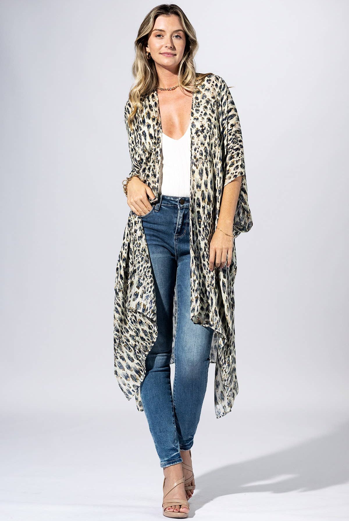 Wild Essence Leopard Print Kimono - Golden Ebony { product_type }}