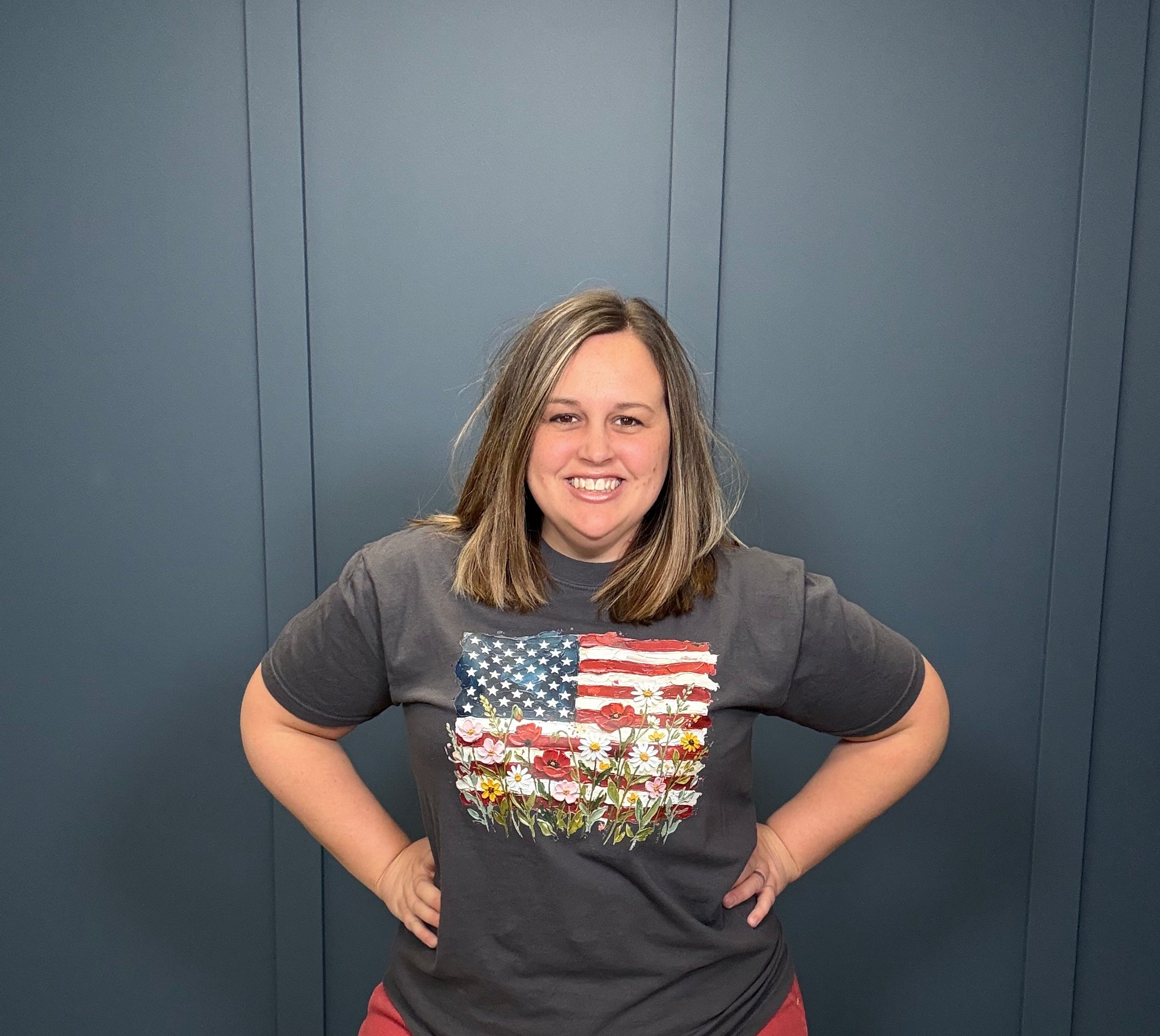 Painted Flower Flag { product_type }}