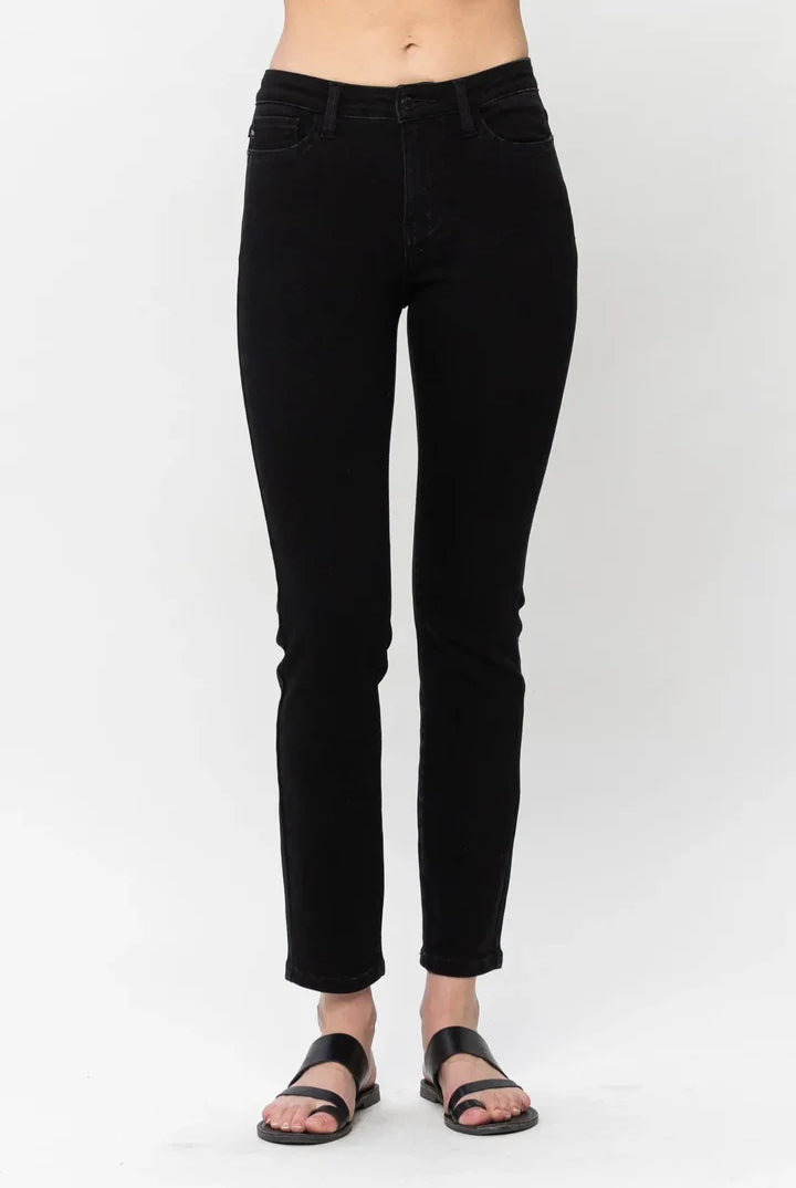 Judy Blue MR Black Slim Fit { product_type }}