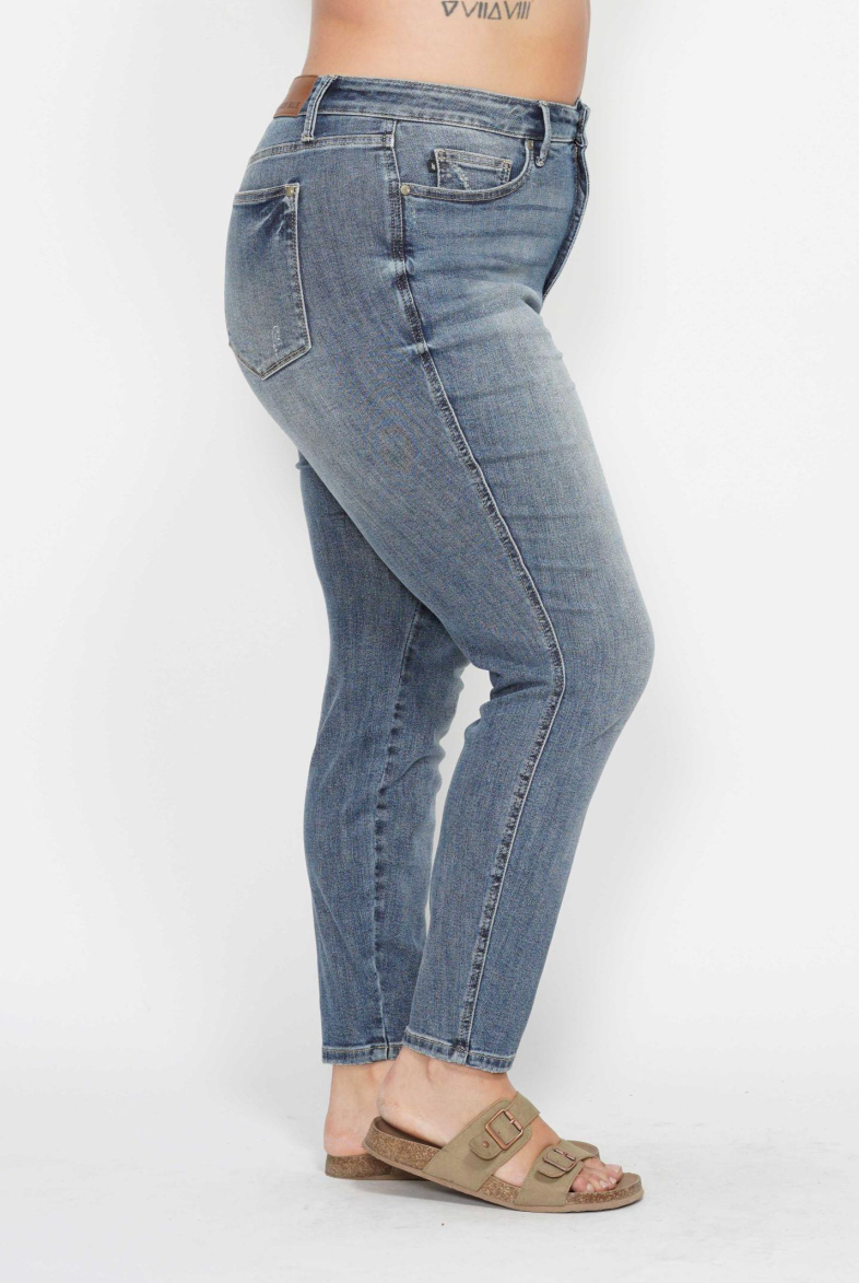 Judy Blue Contrast Wash Skinny Jeans { product_type }}