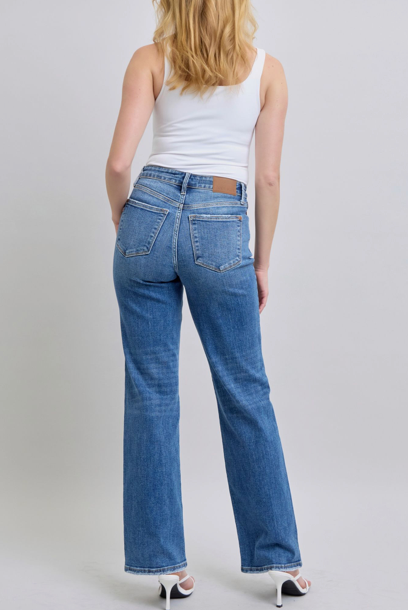 Judy Blue HW V-Front Vintage Straight { product_type }}
