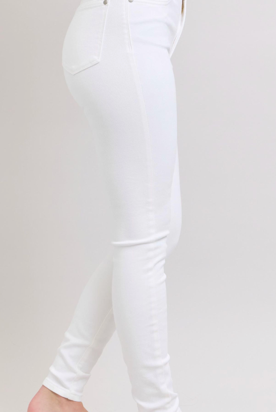 Judy Blue HW White Skinny Jean-Denim-Judy Blue-Three Birdies Boutique, Women's Fashion Boutique Located in Kearney, MO