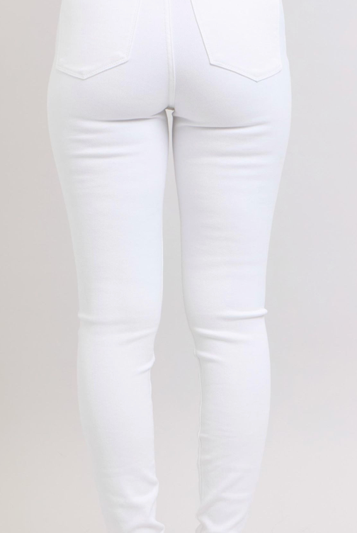 Judy Blue HW White Skinny Jean-Denim-Judy Blue-Three Birdies Boutique, Women's Fashion Boutique Located in Kearney, MO