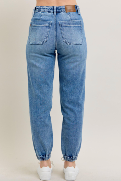 Judy Blue HW Denim Jogger-Denim-Judy Blue-Three Birdies Boutique, Women's Fashion Boutique Located in Kearney, MO