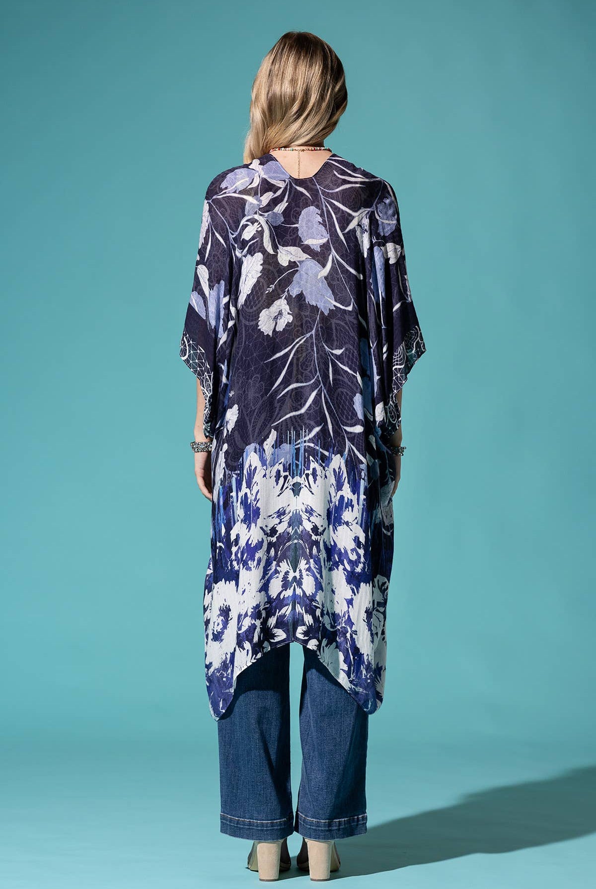 Lovina Kimono-Urbanista-Three Birdies Boutique, Women's Fashion Boutique Located in Kearney, MO