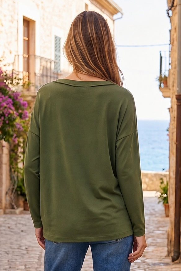 Soft Hacci V-Neck Sweater { product_type }}