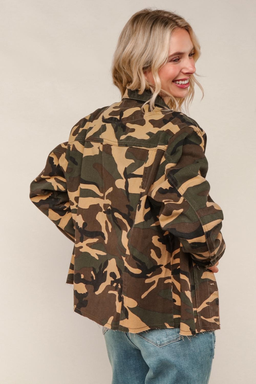 Camo Jacket { product_type }}