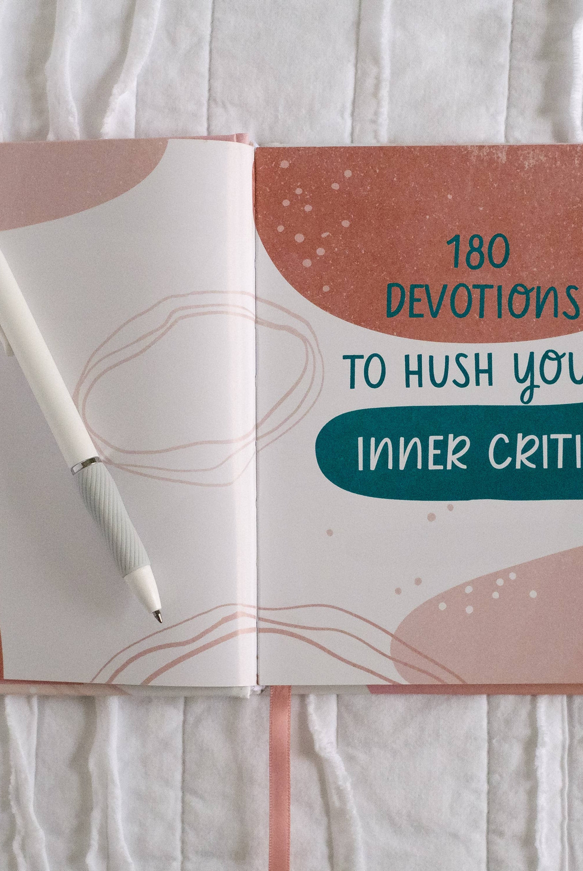 180 Devotions to Hush Your Inner Critic { product_type }}