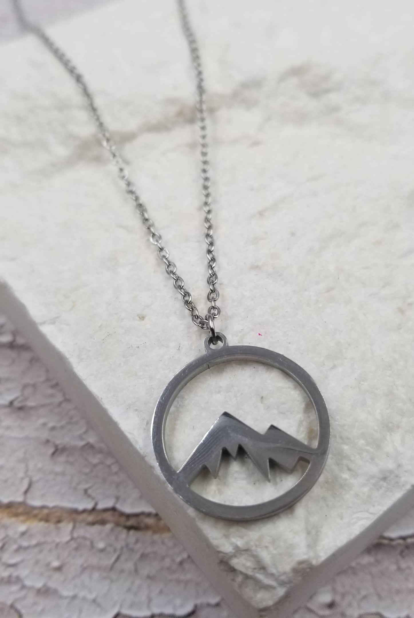 Peak Experience Necklace - Gold,Silver: Gold { product_type }}