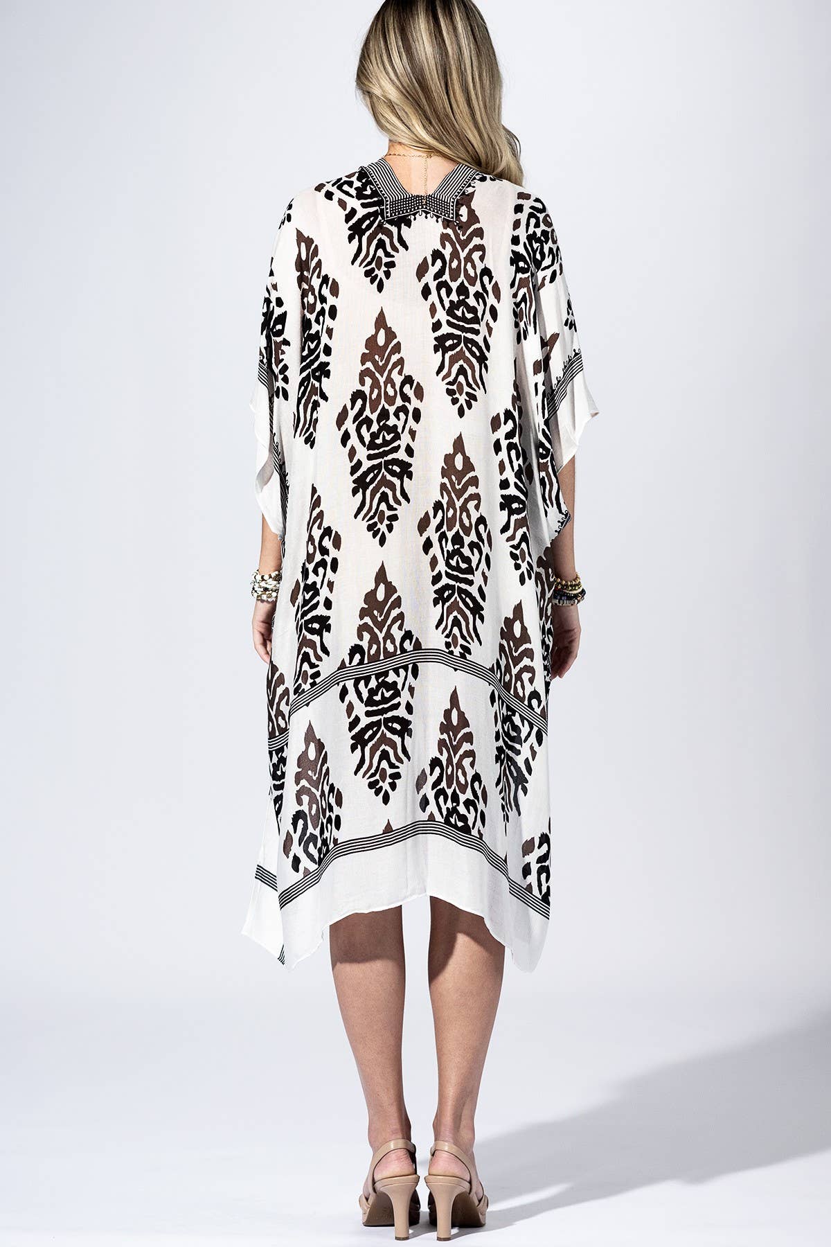 Sequoia Vine Kimono { product_type }}