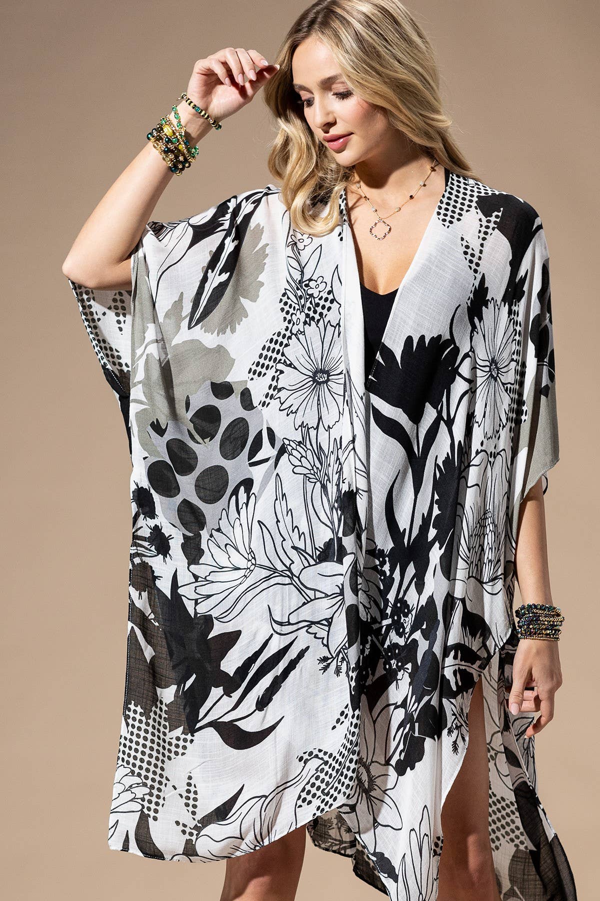 Grey Multi Kimono { product_type }}