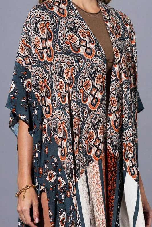 Paisley Kimono: ARTEMIS { product_type }}