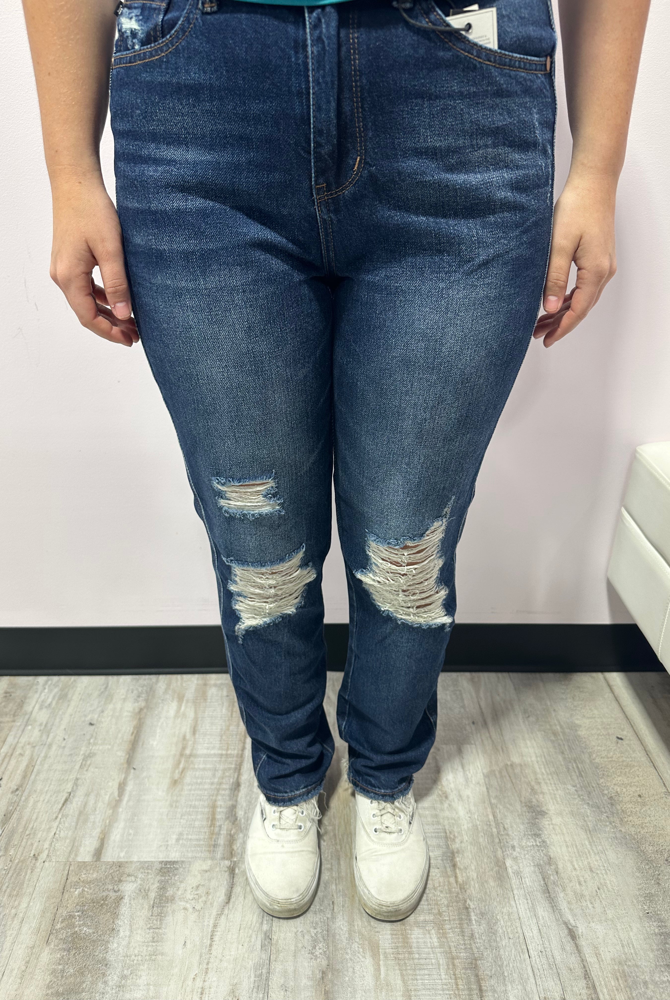 Judy Blue HW Rigid Magic Heavy Destroy Straight Leg Jeans { product_type }}
