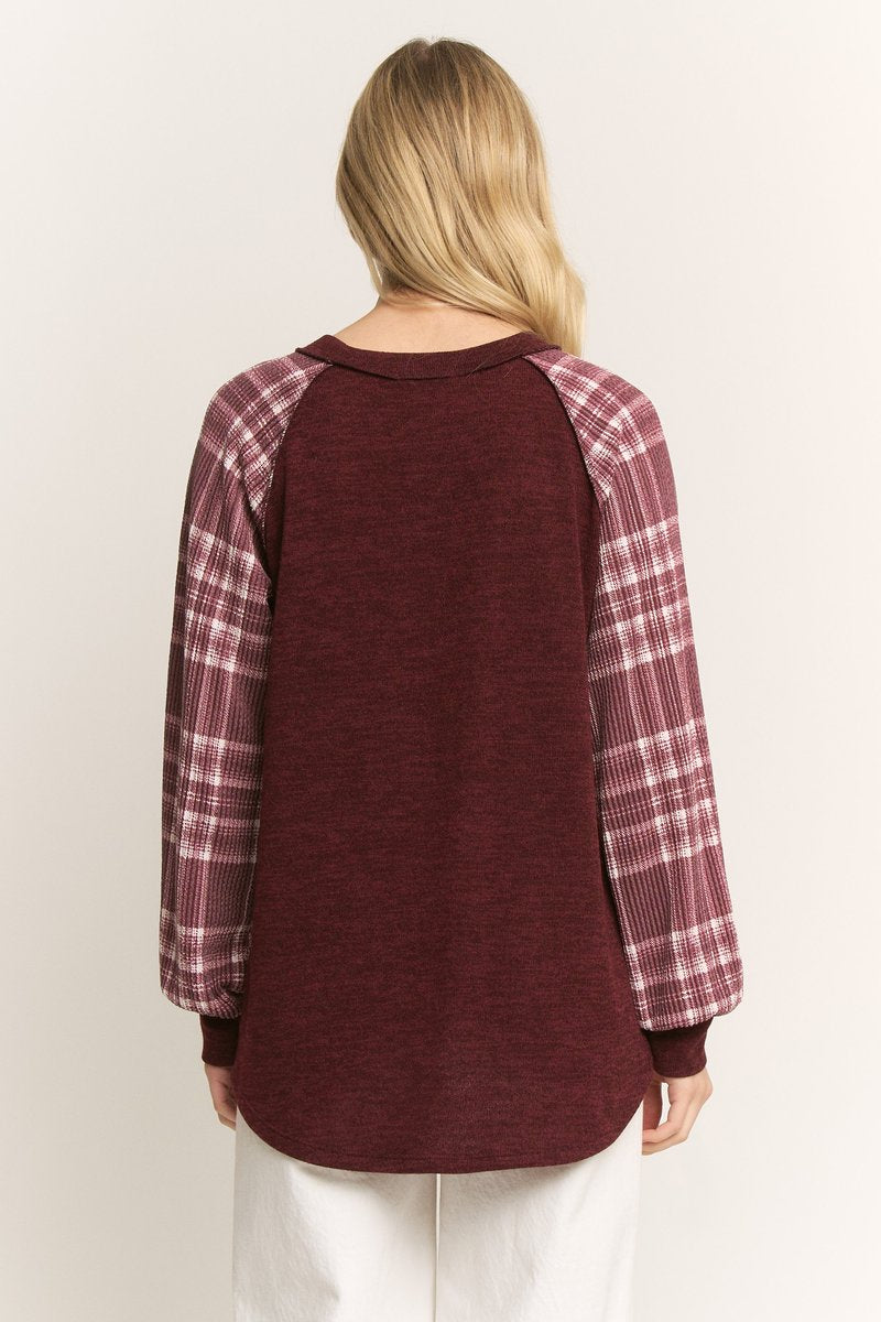 Plaid Sleeve Top { product_type }}