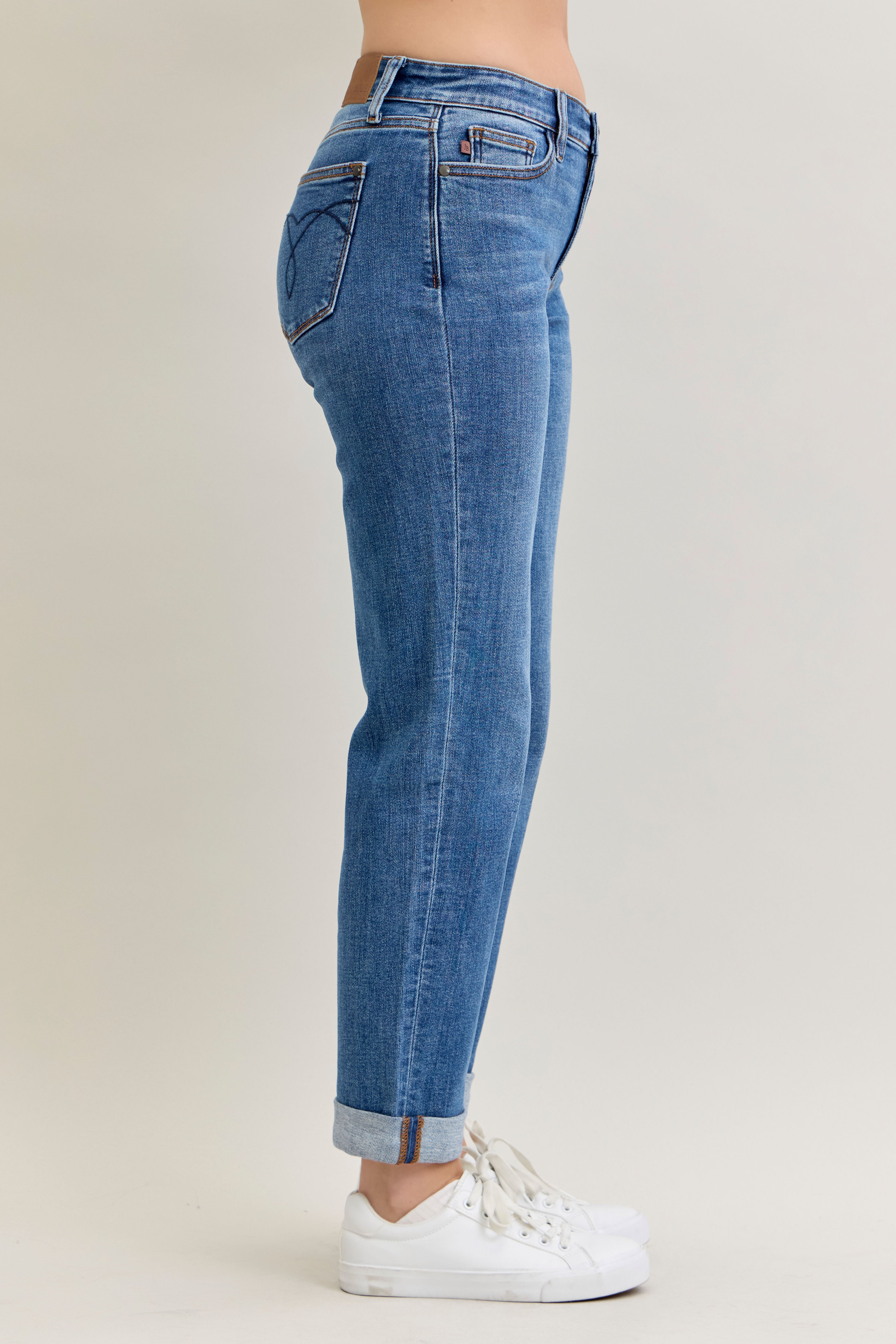 Judy Blue Classic Cuff Boyfriend { product_type }}