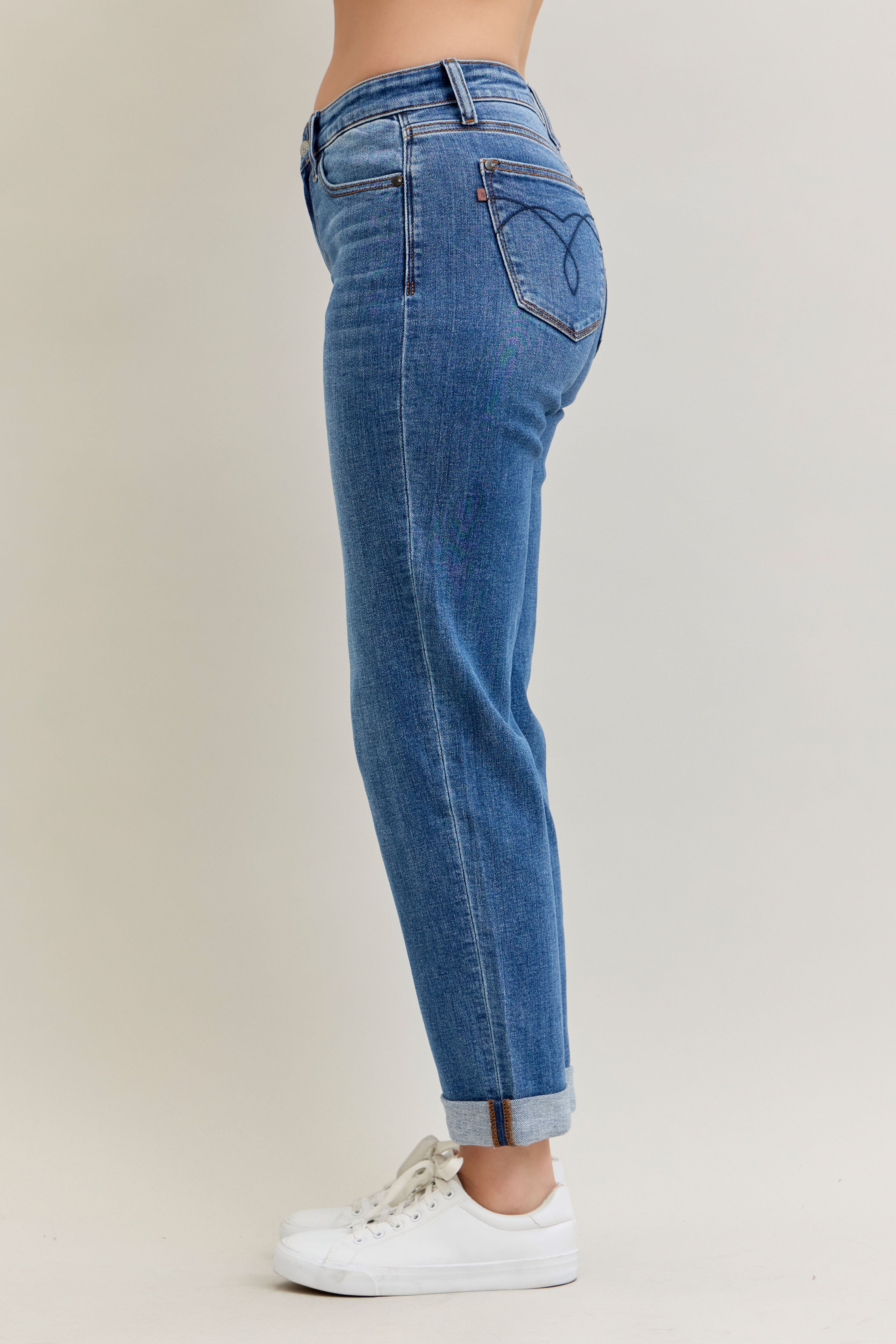 Judy Blue Classic Cuff Boyfriend { product_type }}