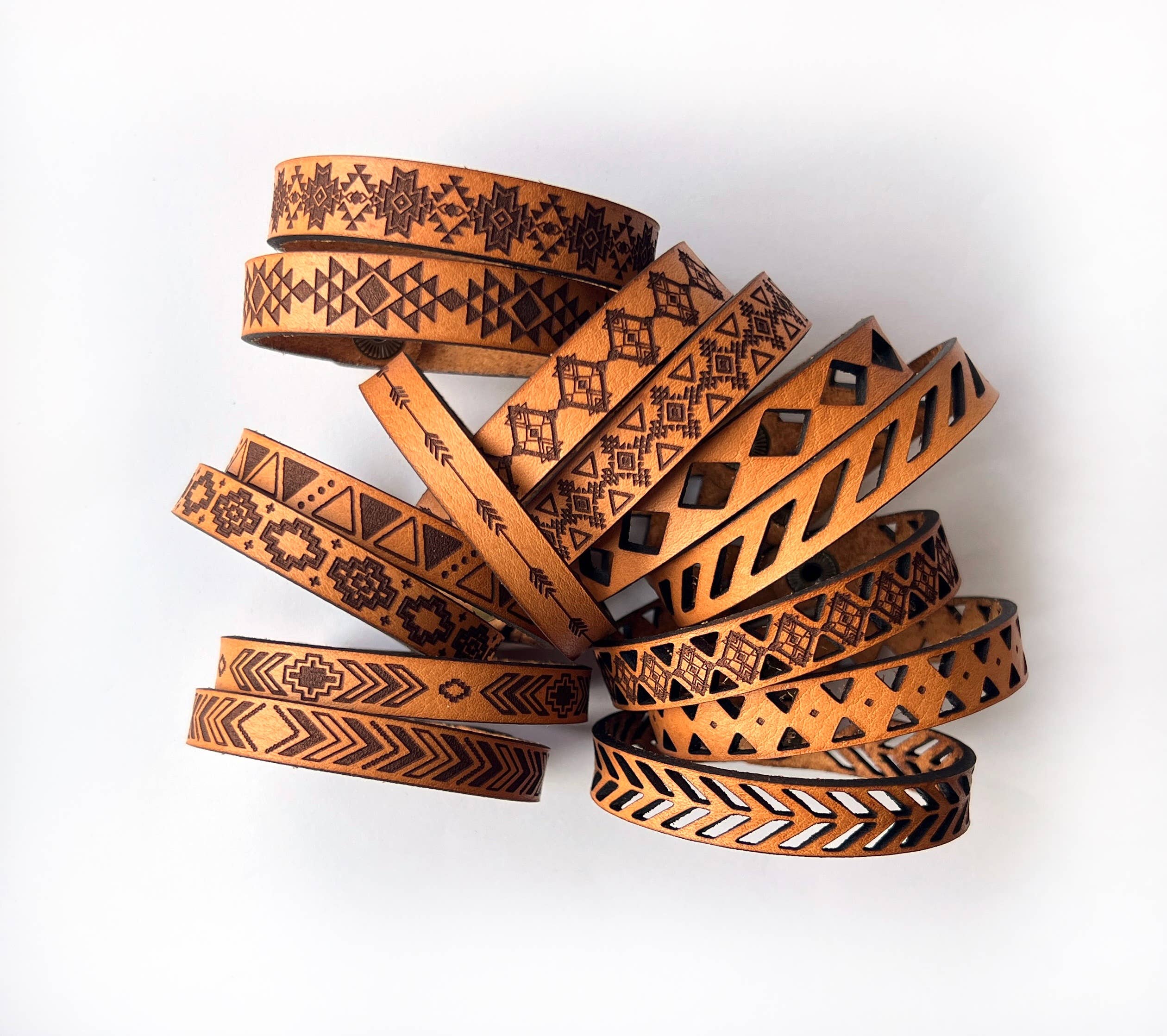 Western Boho Thin Leather Bracelet - Stud: Tucson { product_type }}