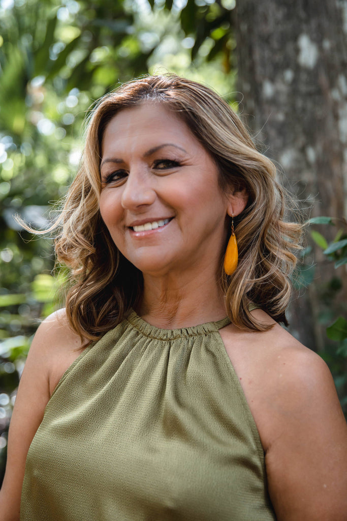 Raquel Earrings: Onyx-Organic Tagua Jewelry-Three Birdies Boutique, Women's Fashion Boutique Located in Kearney, MO