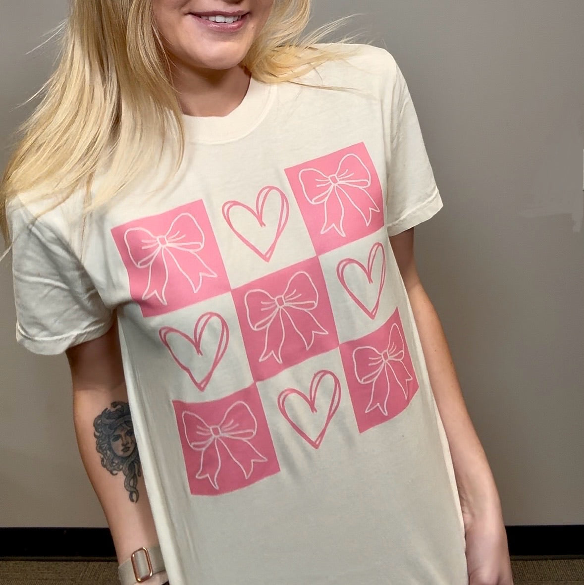 Checkered Heart Graphic Tee-Graphic Tees-Tres Birdos Graphic Tees-Three Birdies Boutique, Women's Fashion Boutique Located in Kearney, MO