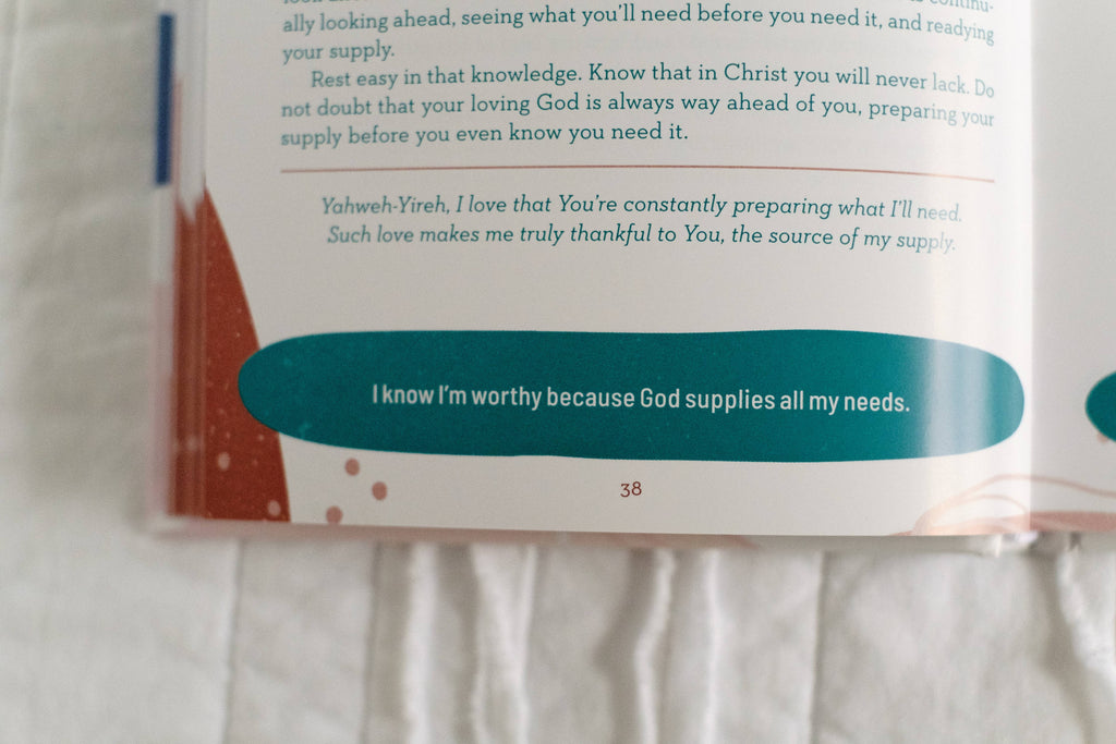 180 Devotions to Hush Your Inner Critic-Barbour Publishing, Inc.-Three Birdies Boutique, Women's Fashion Boutique Located in Kearney, MO