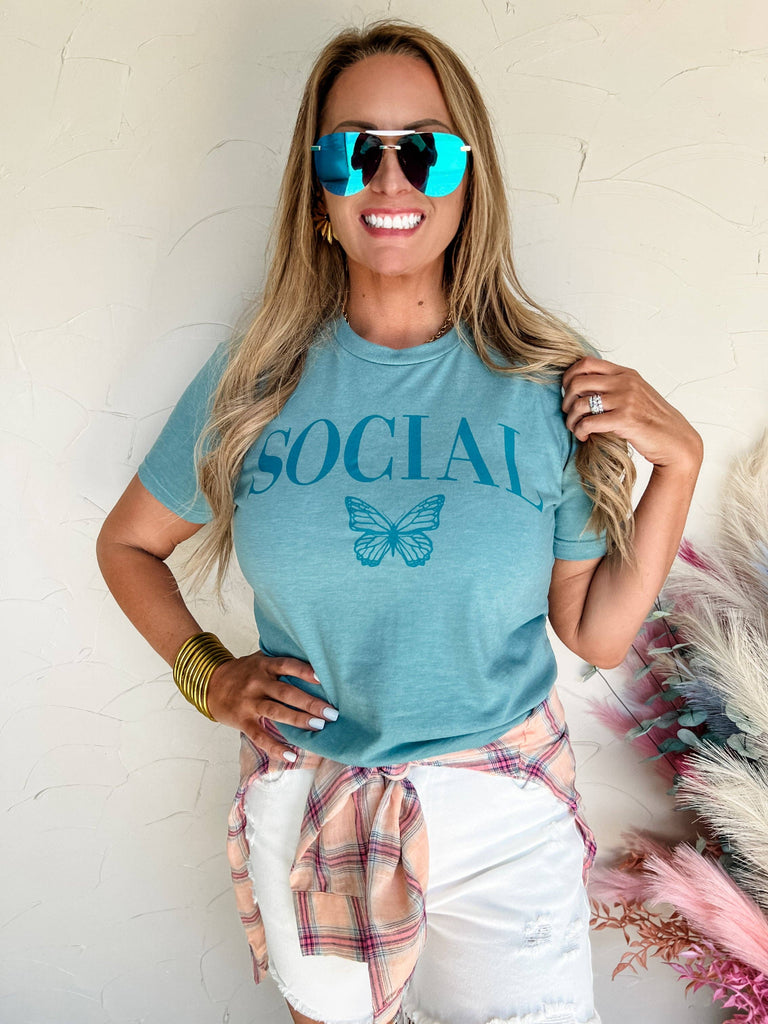 Social Butterfly: Small-Pierce + Pine-Three Birdies Boutique, Women's Fashion Boutique Located in Kearney, MO